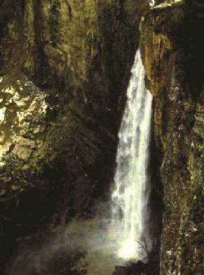 Jizzine Famous Waterfalls